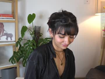 girl pookie_poo image #5437596