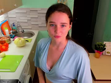 girl demurelixir image #2763913