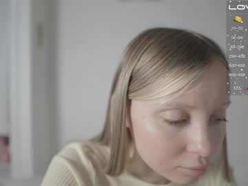girl pureangeldolores image #5944031