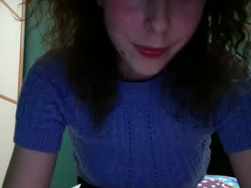 girl maeluna33 image #1667734