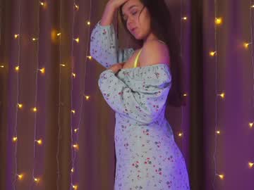 girl helenmoors image #4962762