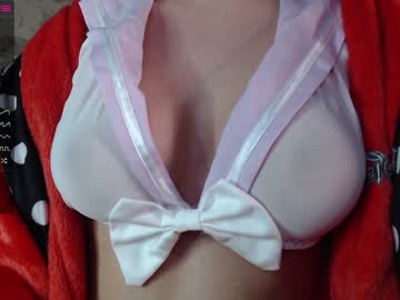 girl welcome2pleasureland image #1099418