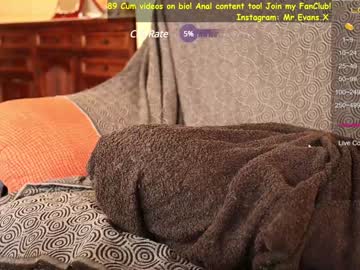 man mr_evans_official image #6902071