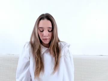 girl milana_gross image #4332143