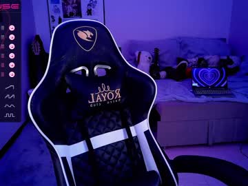 girl _b_a_n_s_h_e_e_ image #4448975