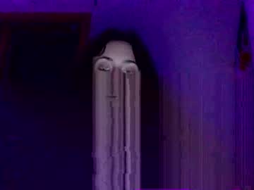 girl gonnanuut image #2481414