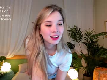 girl milablush image #3530347