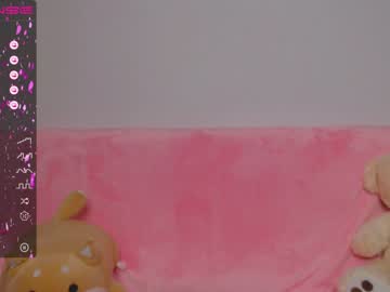 girl small_blondee image #2992698