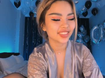 girl bae_suz image #726437