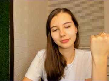 girl carolineprise image #645089