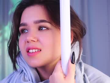 girl helenmoors image #5548106