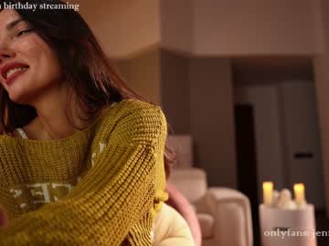 girl therealbonnieclydex image #6168701