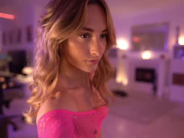 girl hannahjames710 image #4308669