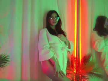 girl hannasthesia image #3792023