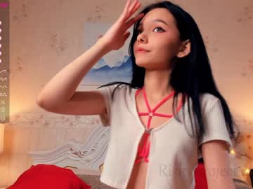 girl riskyproject image #3847995