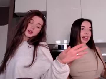 girl small_blondee image #1715918