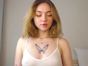 girl adelewilson__ image #4629672