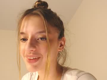 girl lesi_moon image #4969476