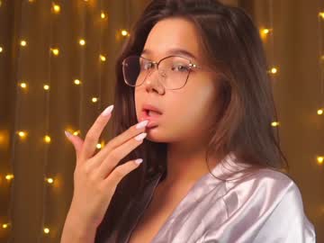 girl helenmoors image #4526172