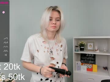 girl _naked_heart_ image #5630422