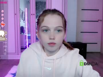 girl small_blondee image #3321383