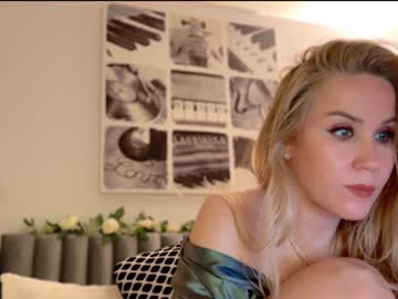 girl myassistant image #4205420