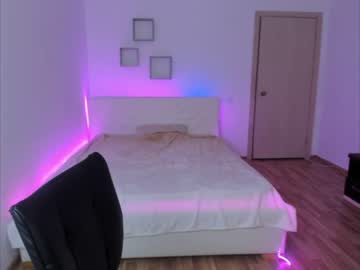 girl alittle_ image #1388523