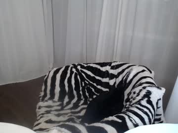 girl eevie_moon image #3041333