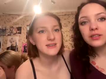 couple greedbiiitchs image #4304969