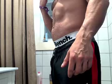 man pizza_biceps image #11616