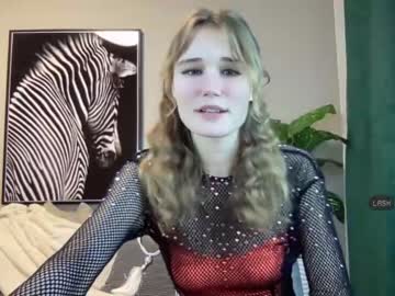 girl pae0n1a image #2680018