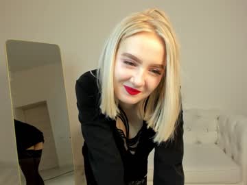 girl oliviabr0wn image #3126765