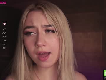 girl yolandabertha image #4152829