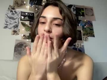 girl crown_of_vice01 image #3038589