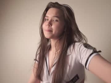 girl helenmoors image #4024509