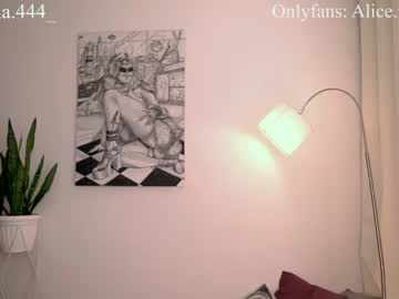 girl alicia_uwu image #4105353