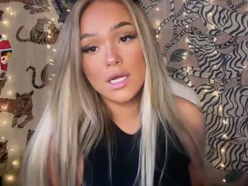 girl ari_02 image #5170625