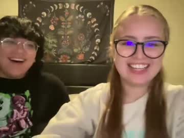 girl sarahmartin420 image #4707343