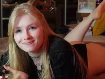 girl bestblondiiecb image #6275848