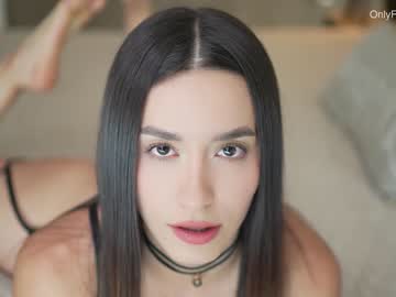 girl emyii image #4998389