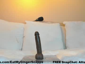 girl eatmygingersnapps image #6904715