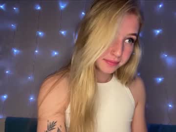 girl deardaria image #4182260