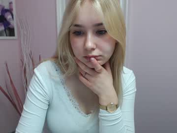 girl lila_page image #1096747