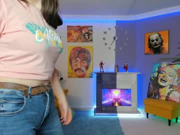 girl carolineprise image #724073