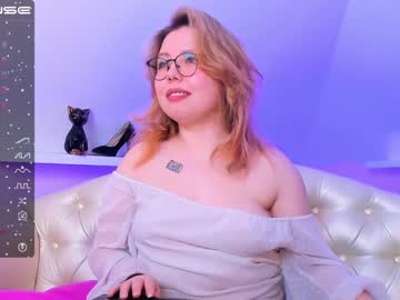 girl molly_mayls image #3565413