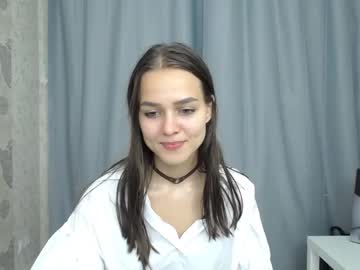 girl addelin_moon image #2047459