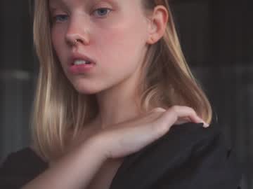 girl bibi_it_is image #3750564