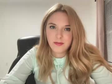 girl tpink95 image #1834687