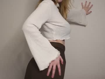 girl moon_milking image #5748941