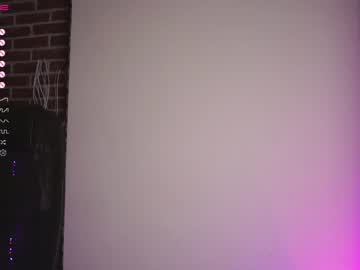 girl yolandabertha image #4348093